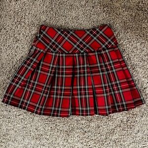 Brand new red plaid skirt zip up side size small